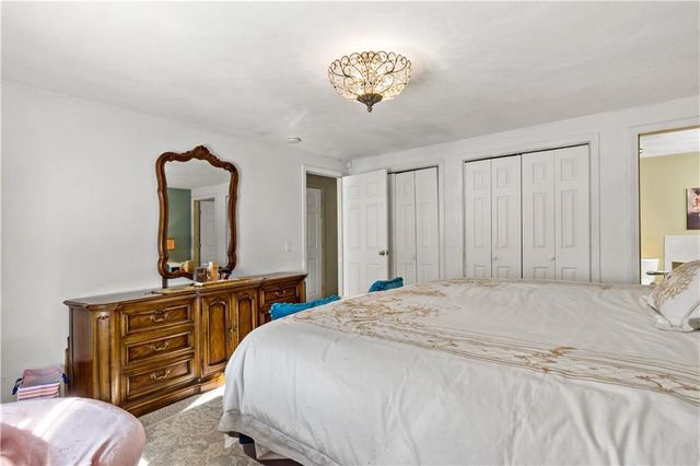 18 Pond Court C, North Providence, RI 02904