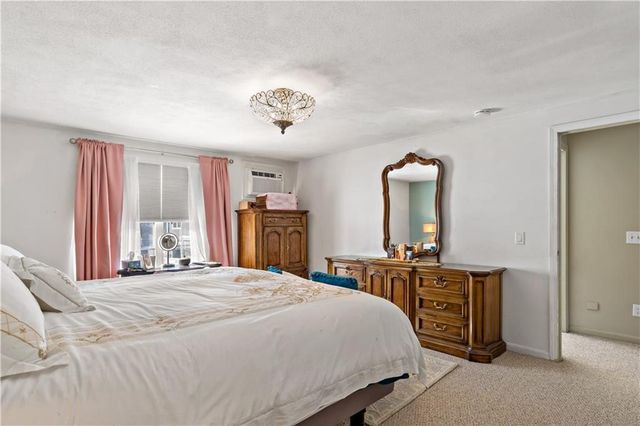 18 Pond Court C, North Providence, RI 02904