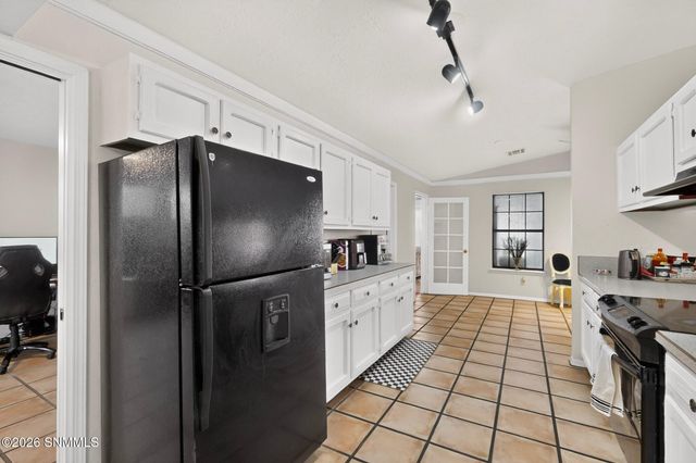 4136 E Winchester Road, Las Cruces, NM 88011