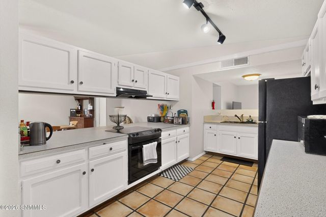 4136 E Winchester Road, Las Cruces, NM 88011