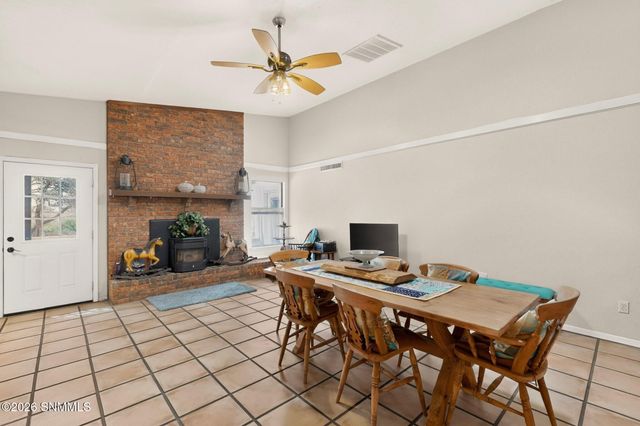 4136 E Winchester Road, Las Cruces, NM 88011