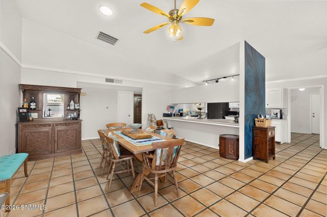 4136 E Winchester Road, Las Cruces, NM 88011