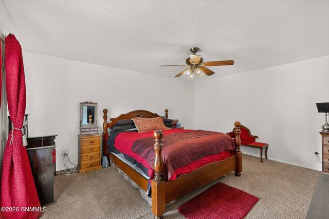 4136 E Winchester Road, Las Cruces, NM 88011