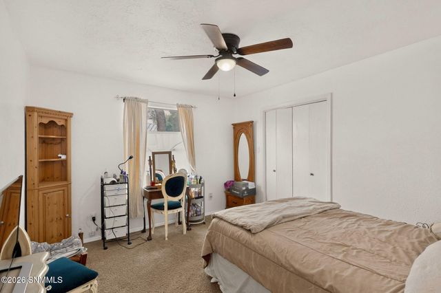 4136 E Winchester Road, Las Cruces, NM 88011