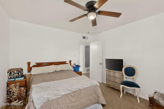 4136 E Winchester Road, Las Cruces, NM 88011