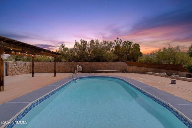 4136 E Winchester Road, Las Cruces, NM 88011