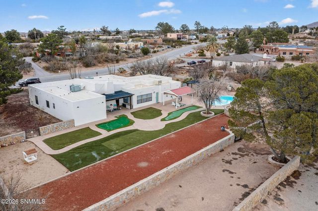 4136 E Winchester Road, Las Cruces, NM 88011