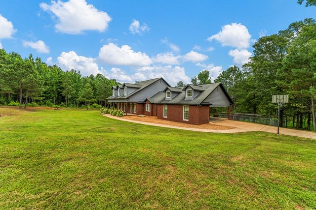 1309 Kings Gap Road, Hamilton, GA 31811