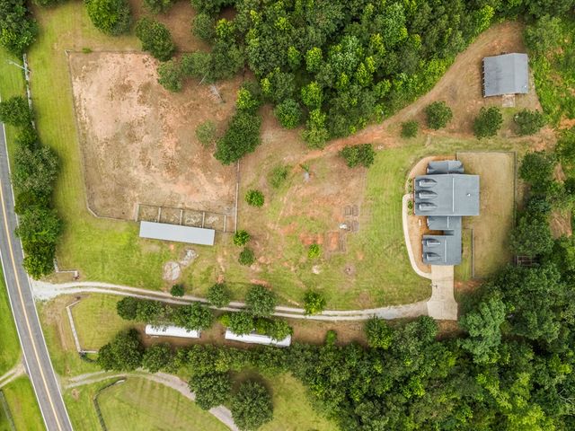 1309 Kings Gap Road, Hamilton, GA 31811