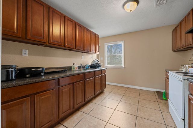 987 FLOYD AVE, Memphis, TN 38127