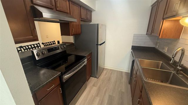 500 E Riverside DR 132, Austin, TX 78704