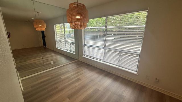 500 E Riverside DR 132, Austin, TX 78704