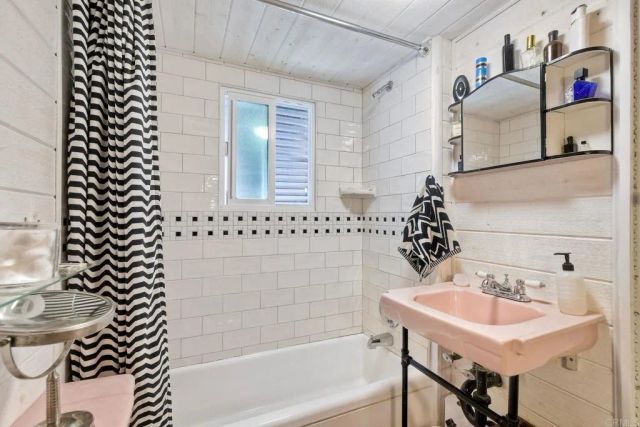 170 Diana 20, Encinitas, CA 92024