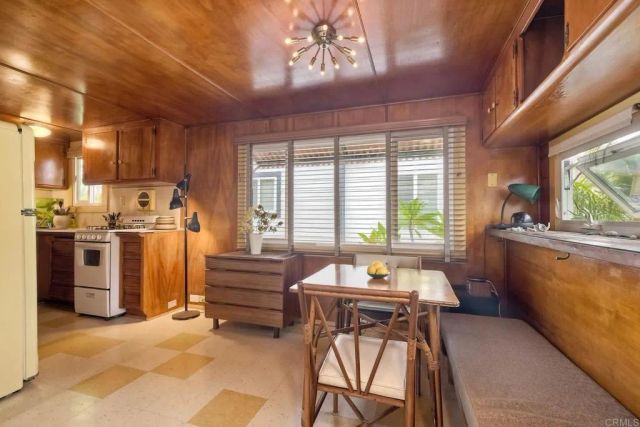 170 Diana 20, Encinitas, CA 92024