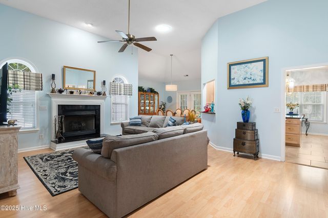 9113 Twin Bay Court NW, Calabash, NC 28467