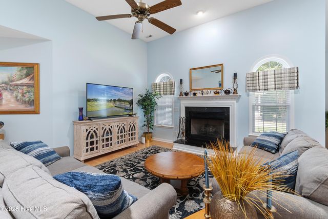 9113 Twin Bay Court NW, Calabash, NC 28467