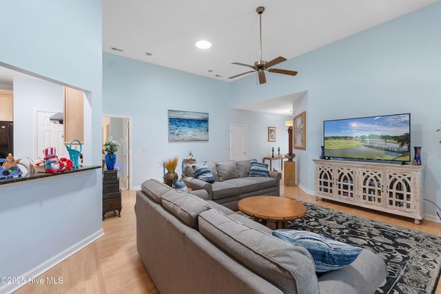 9113 Twin Bay Court NW, Calabash, NC 28467