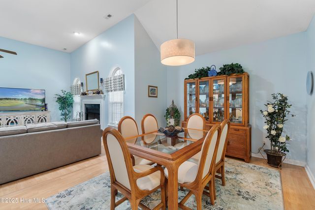 9113 Twin Bay Court NW, Calabash, NC 28467