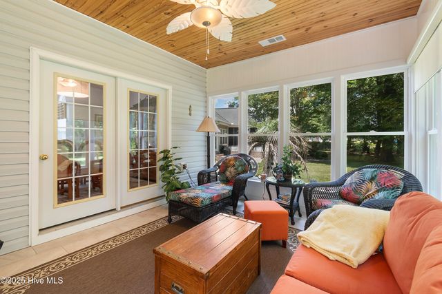 9113 Twin Bay Court NW, Calabash, NC 28467