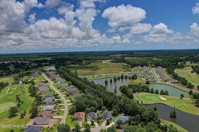 9113 Twin Bay Court NW, Calabash, NC 28467