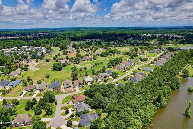 9113 Twin Bay Court NW, Calabash, NC 28467