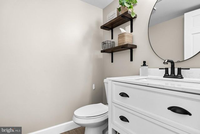 54 MANCHESTER, Mount Holly, NJ 08060