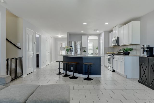 9019 Mustang Pass, San Antonio, TX 78254