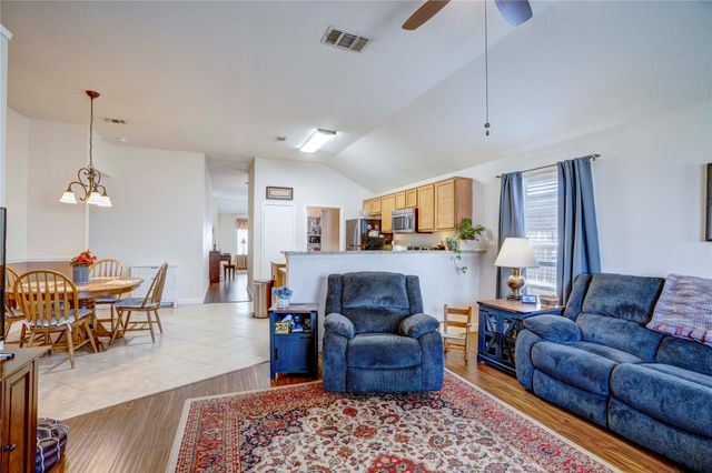 8729 Lake Meadows Lane, Fort Worth, TX 76053