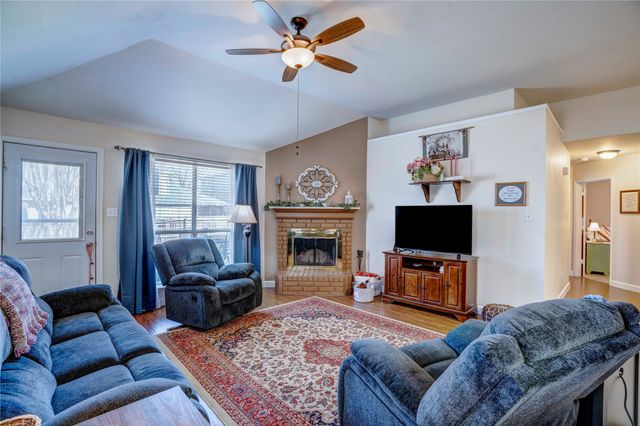 8729 Lake Meadows Lane, Fort Worth, TX 76053