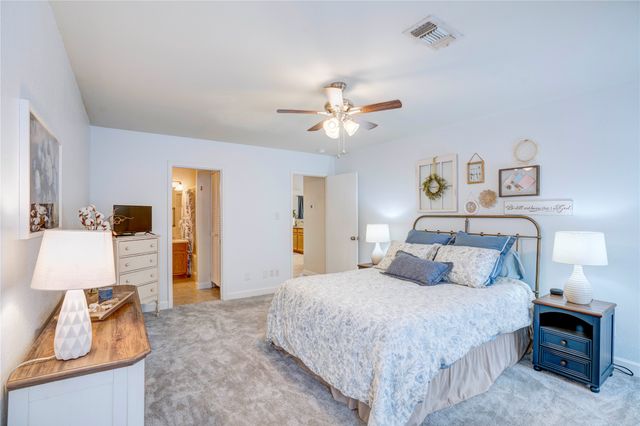 8729 Lake Meadows Lane, Fort Worth, TX 76053