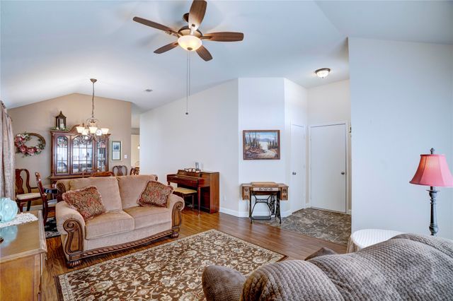 8729 Lake Meadows Lane, Fort Worth, TX 76053