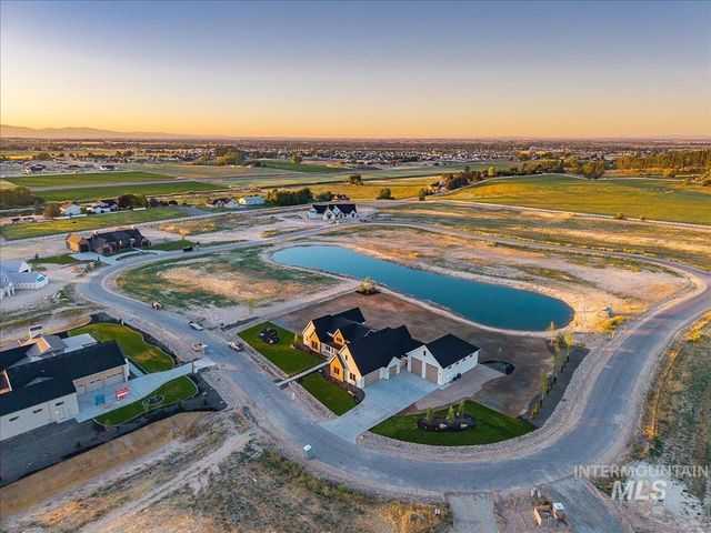 13319 Breezeview Ln, Caldwell, ID 83607