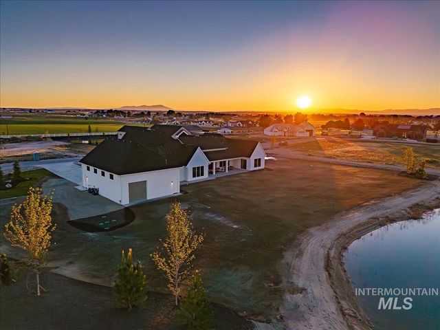 13319 Breezeview Ln, Caldwell, ID 83607