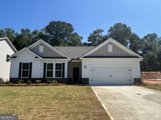 195 Annie Lane, Statham, GA 30666