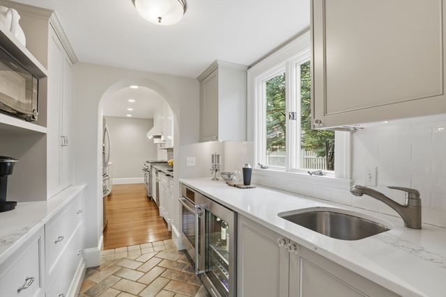 216 Highland Avenue, Winchester, MA 01890