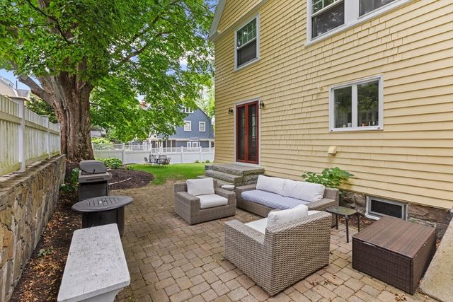 216 Highland Avenue, Winchester, MA 01890
