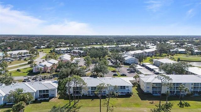 433 CERROMAR LANE 331, Venice, FL 34293