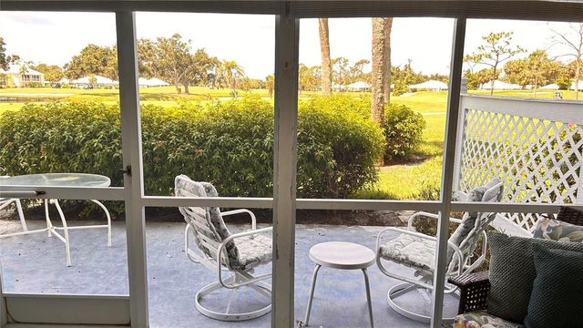 433 CERROMAR LANE 331, Venice, FL 34293