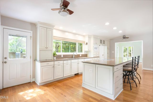 209 Morningside Drive, Carrboro, NC 27510