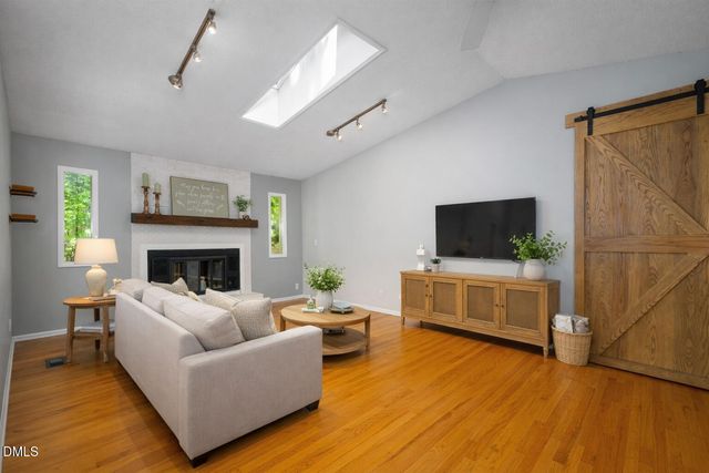 209 Morningside Drive, Carrboro, NC 27510