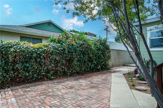 1833 261st Street, Lomita, CA 90717