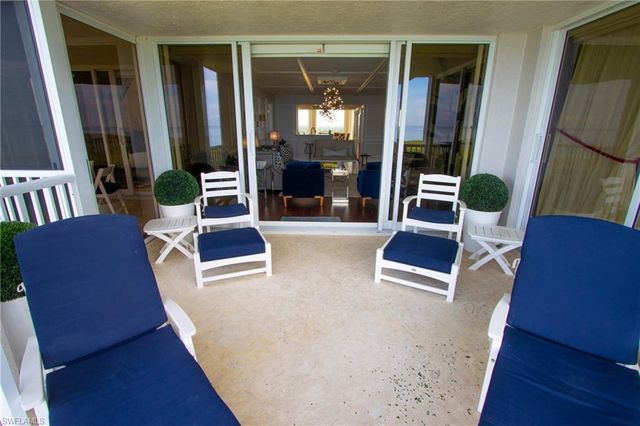 6849 Grenadier BLVD 1905, Naples, FL 34108