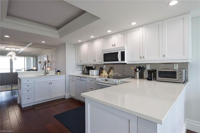 6849 Grenadier BLVD 1905, Naples, FL 34108