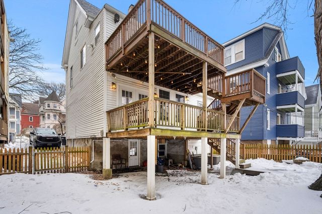 221 Highland Ave 1, Somerville, MA 02143