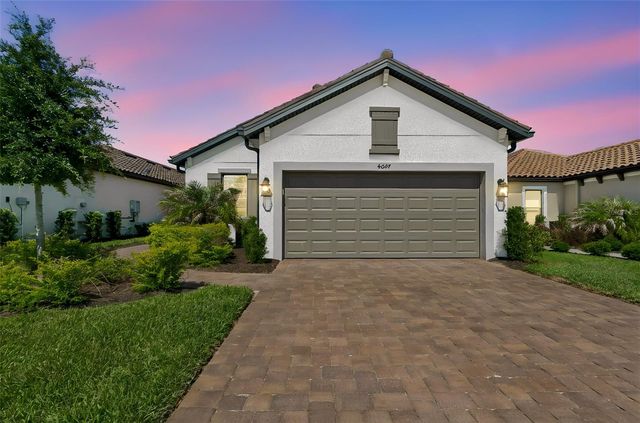 4647 GAROFALO ROAD, Wesley Chapel, FL 33543