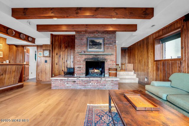 18 Belvidere Road, Atlantic Highlands, NJ 07716