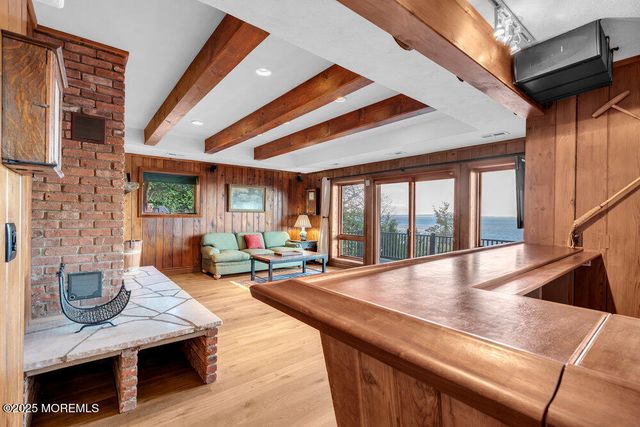 18 Belvidere Road, Atlantic Highlands, NJ 07716