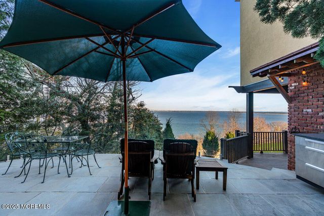 18 Belvidere Road, Atlantic Highlands, NJ 07716