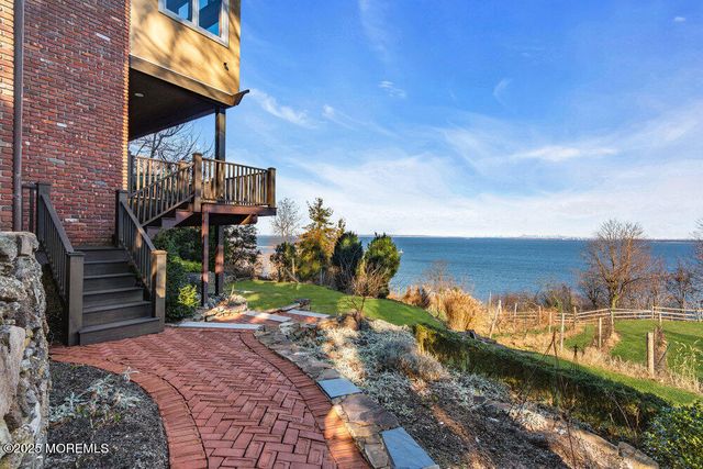 18 Belvidere Road, Atlantic Highlands, NJ 07716