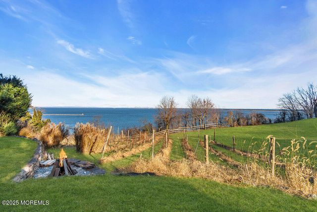 18 Belvidere Road, Atlantic Highlands, NJ 07716